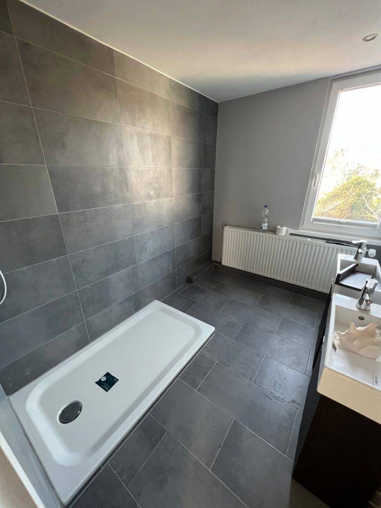 ab3af6e3-a685-42df-abb1-9e7357744831